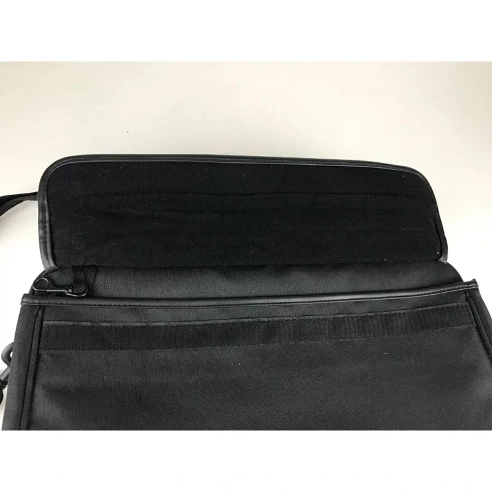 Dell Unisex‎ Black Padded Water Resistant Laptop Carrying Briefcase